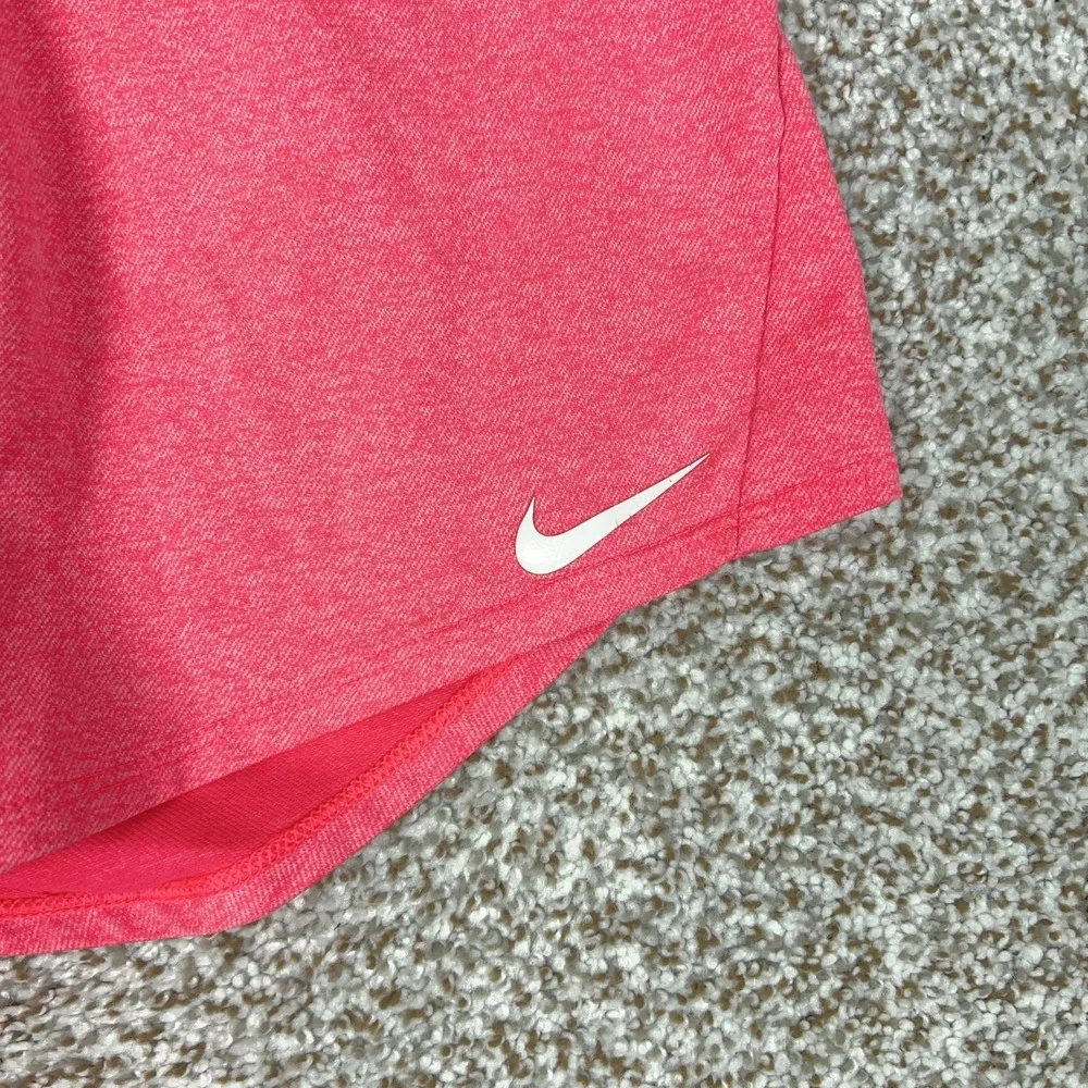Nike Shorts Womens Small Pink Dri-FIT Lined Running Athletic Gym‎ Workout Sports